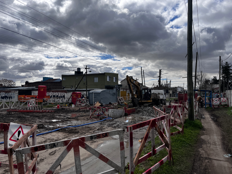 Por obras, la Av. 30 se encuentra interrumpida al tránsito